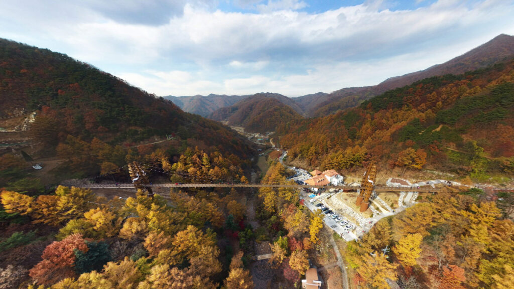 충북 증평군 가볼만한곳 좌구산 휴양림 가을 전경 항공사진